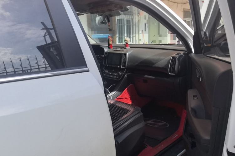 Used Hyundai ix35 2019 2.0L Automatic 2WD Zhiyong·Changxiang Edition China V Standard
