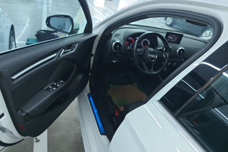 Used Audi A3 2020 Limousine 35 TFSI Fashion Edition China VI Emission Standard