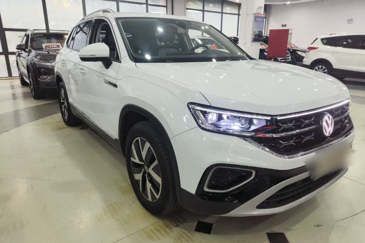 Used Volkswagen Tayron 2024 300TSI Two-Wheel-Drive Luxury Plus Advanced Version
