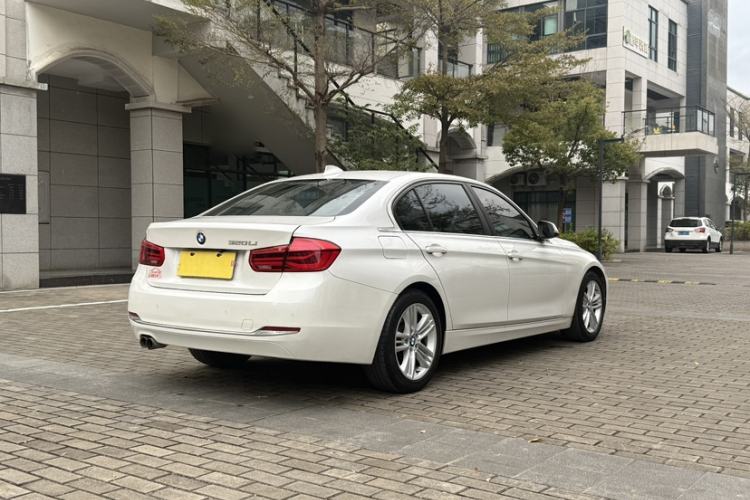 Used BMW 3 Series 2017 320Li Fashion Model
