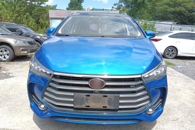 Used BYD Song MAX 2017 1.5T Automatic Smart Connect Elite 7-Seater
