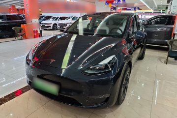 Used Tesla Model Y 2024 Long-Range All-Wheel-Drive Version