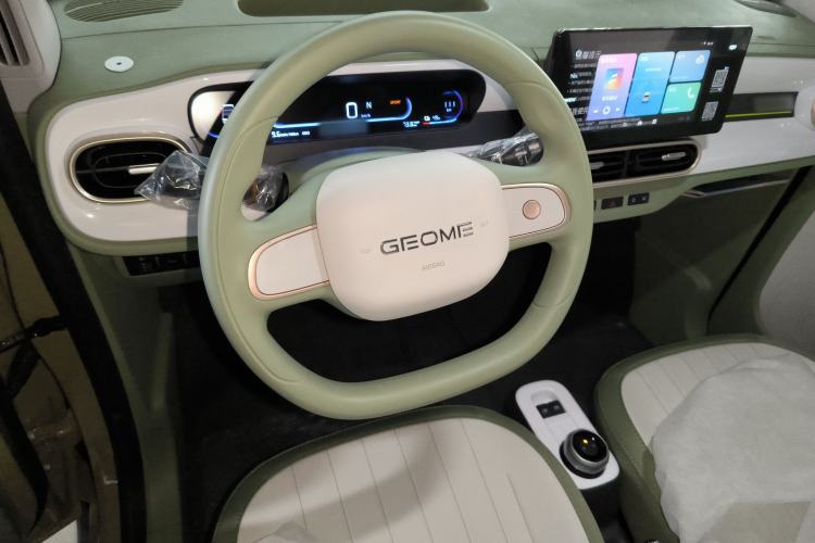 Used  Panda 2025 210km Panda Rider
