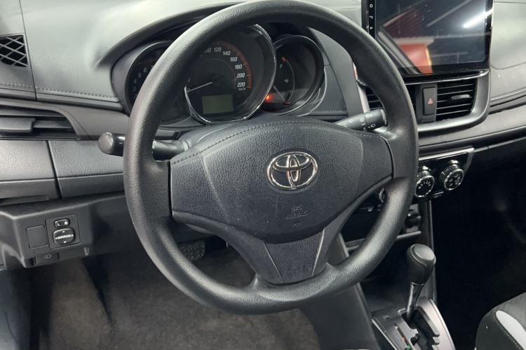 Used Toyota YARiS L 2020 1.5L CVT Leading Edition
