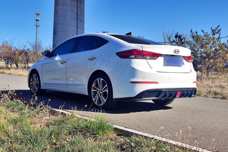 Used Hyundai Elantra 2016 1.6L Automatic ZhiXuan – Elite Version
