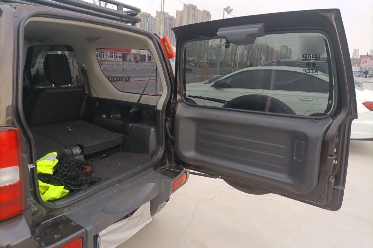 Used Suzuki Jimny 2015 1.3 AT JLX
