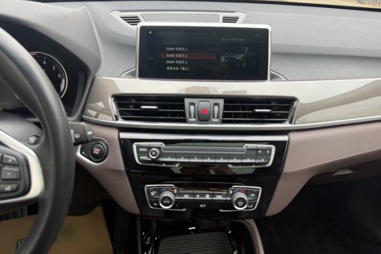 Used BMW X1 New Energy 2019 xDrive25Le Mileage Upgrade Version