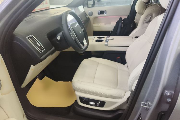 Used Li Auto L9 2022 Max model