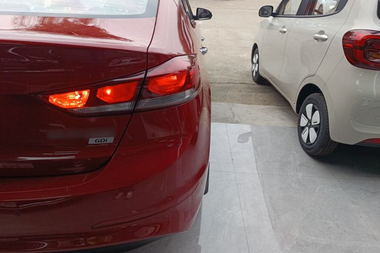 Used Hyundai Elantra 2016 1.6L Automatic ZhiXuan – Elite Version
