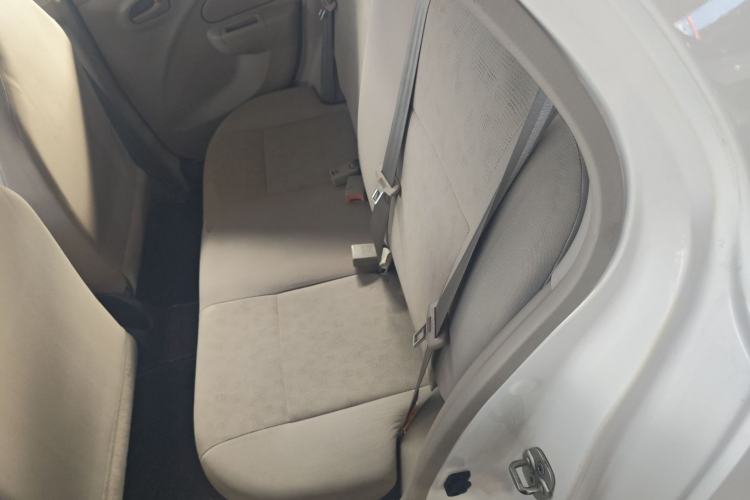 Used Venucia R30 2014 1.2L Manual Enjoyment Edition
