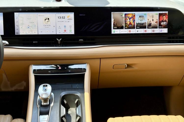 Used VOYAH Dream 2024 PHEV Ultra-Long Range Flagship Edition
