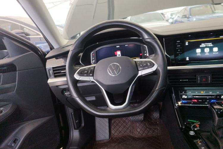 Used Volkswagen Passat 2022 330TSI Starry Elite Edition Custom Version
