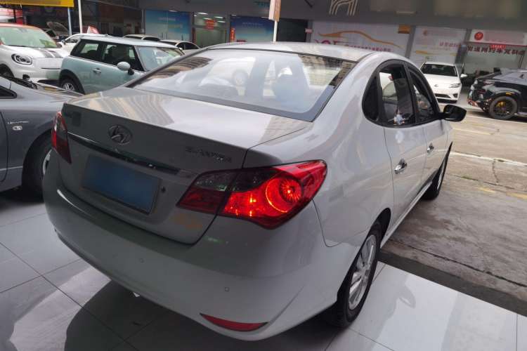 Used Hyundai Celesta 2015 1.6L Automatic Luxury Model
