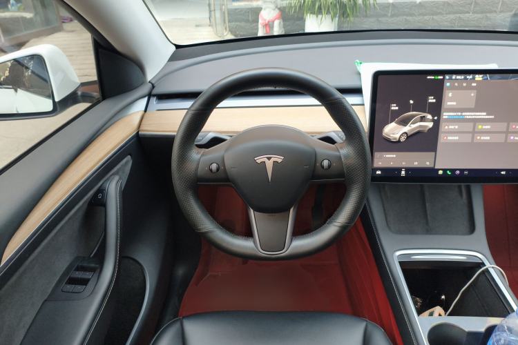 Used Tesla Model Y 2022 Rear-Wheel-Drive Version