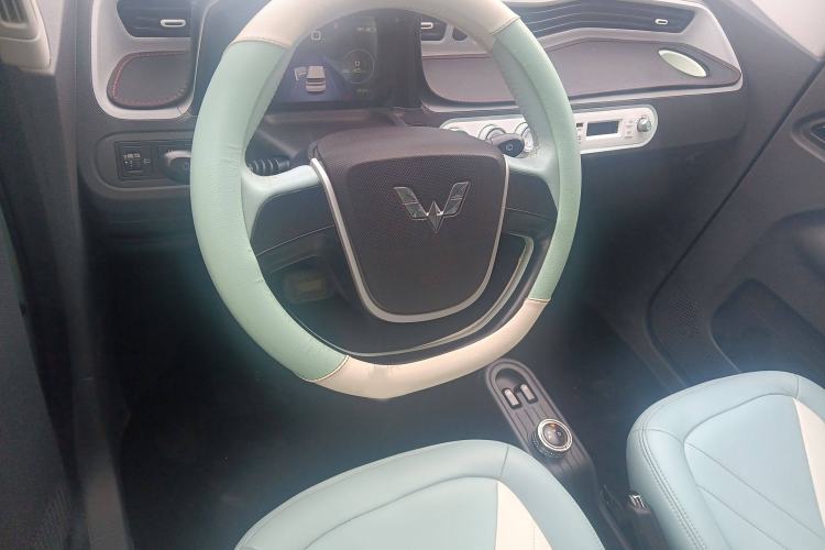 Used Wuling Hongguang MINIEV 2021 Macaron Fashion Model Lithium Iron Phosphate
