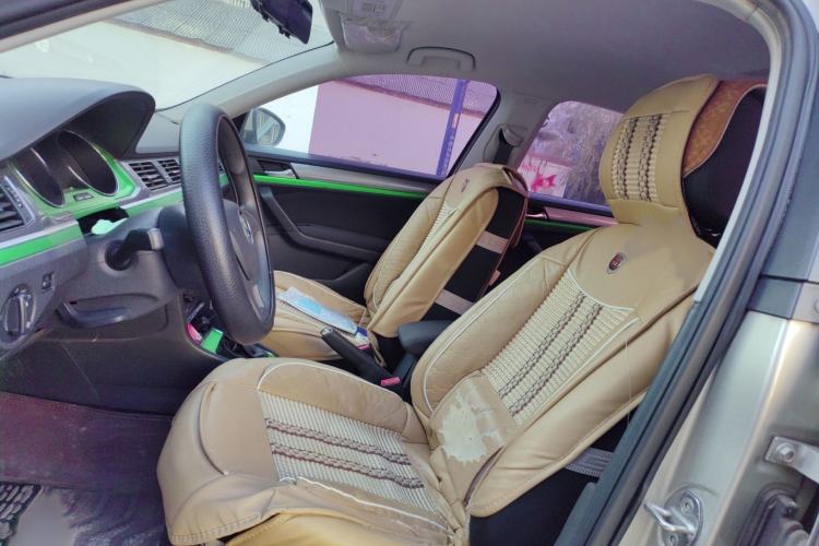 Used Volkswagen Bora 2017 1.6L Automatic Fashion Model