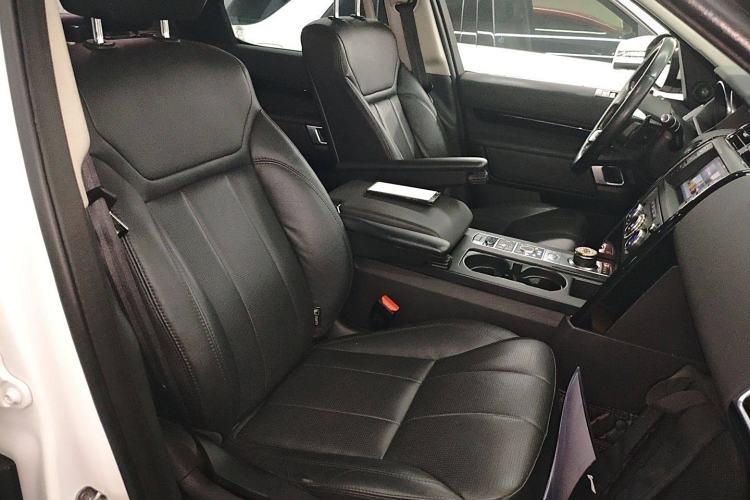 Used Land Rover Discovery 2017 3.0 SC V6 SE
