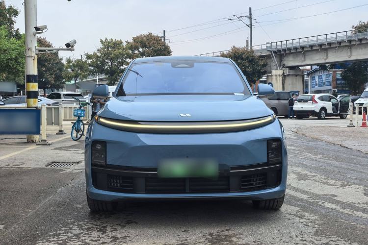 Used Li Auto L7 2023 Pro Model
