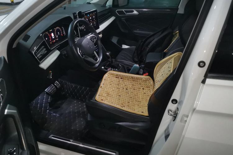 Used Volkswagen Tiguan L 2023 330TSI Automatic Two-Wheel Drive R-Line Enjoyment Edition
