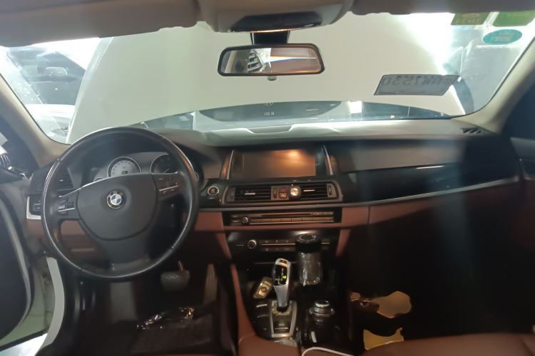 Used BMW 5 Series 2014 520Li Elegant Model