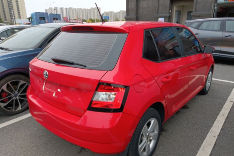 Used Skoda Fabia 2017 1.4L Automatic Car Enjoy Edition
