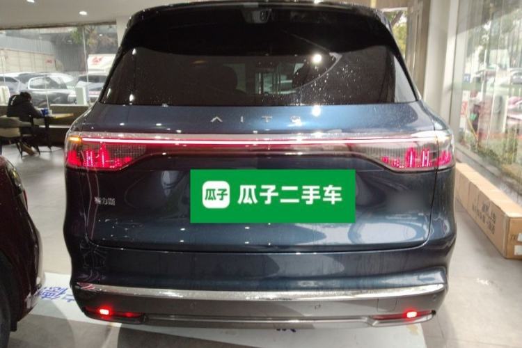 Used Hima AITO M8 2025 Extended-Range Max+ Version 53.4 kWh 6-Seater Edition
