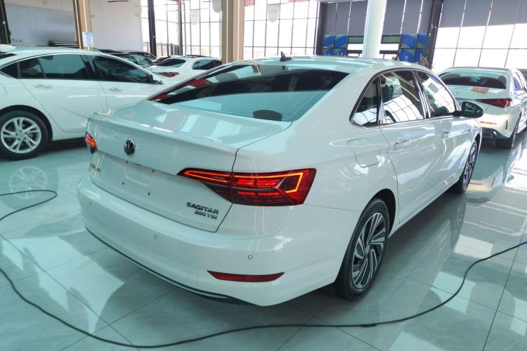 Used Volkswagen Sagitar 2022 280TSI DSG Flyover Edition