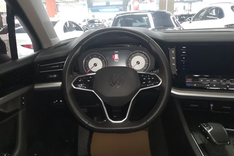 Used Volkswagen Touareg 2021 2.0 TSI Flagship Special Edition
