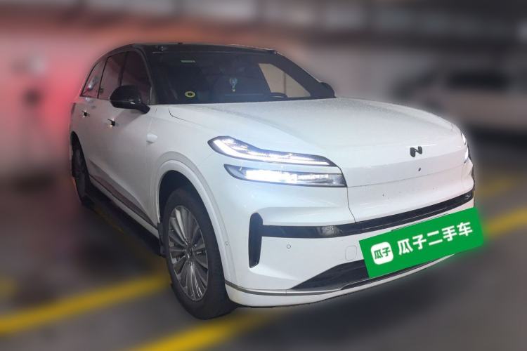 Used ONVO Luxeed L90 2025 Model—Max Six-Seater Version
