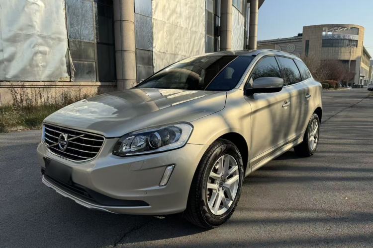 Used Volvo XC60 2017 T5 Smart Upgrade Edition
