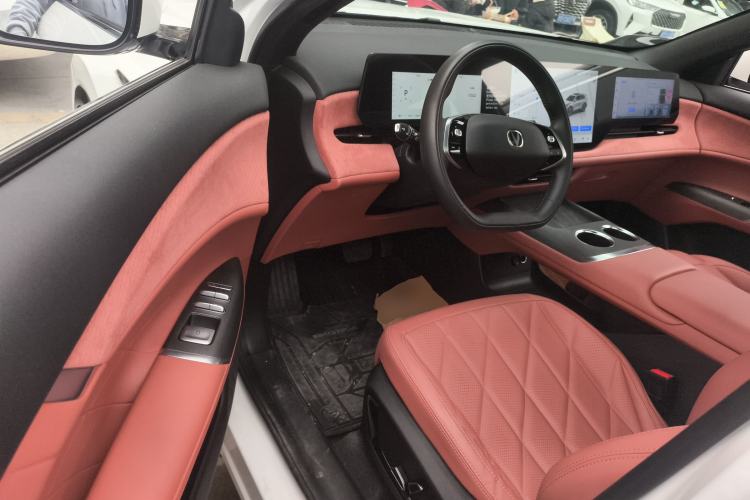 Used Changan CS75 PLUS 2025 4th Generation UItra 2.0T New Blue Whale – Smart & Powerful Version
