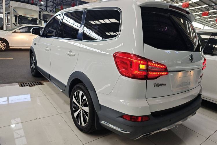 Used FORTHING Joyear X6 2017 Jingxiang Series 1.5T Manual Luxury Model
