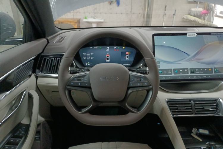 Used BYD Song PLUS New Energy 2025 DM-i Intelligent Driving 160KM Flagship Model
