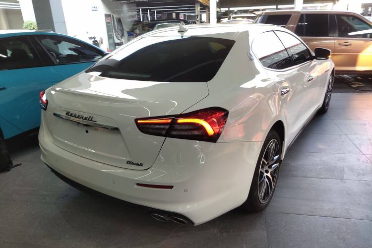 Used Maserati Ghibli 2021 2.0T Sharp Edition
