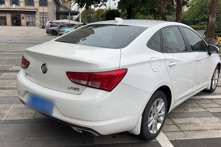 Used Buick Verano 2018 Sedan 20T Dual-Clutch Leading Model
