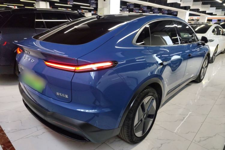 Used ONVO L60 2024 60 kWh All-Wheel Drive
