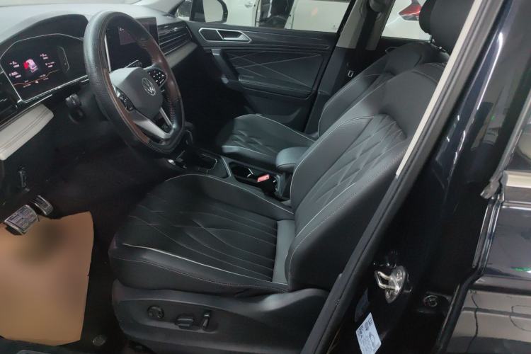 Used Volkswagen Tiguan L 2022 330TSI Automatic Two-Wheel Drive R-Line Enhanced Edition
