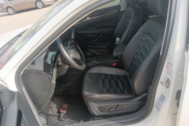 Used Volkswagen Passat 2019 330TSI Elite Edition China VI
