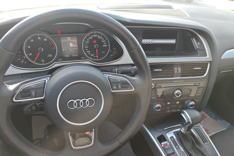 Used Audi A4L 2016 35 TFSI Collector's Edition Automatic Standard Model