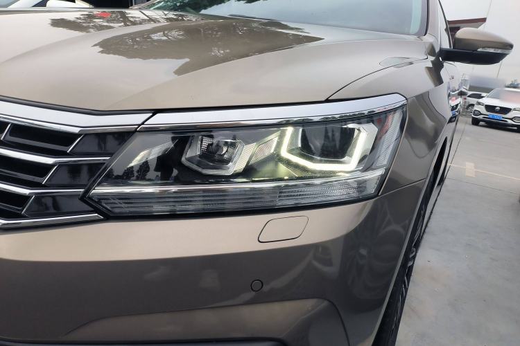 Used Volkswagen Passat 2017 330TSI DSG Prestige Edition
