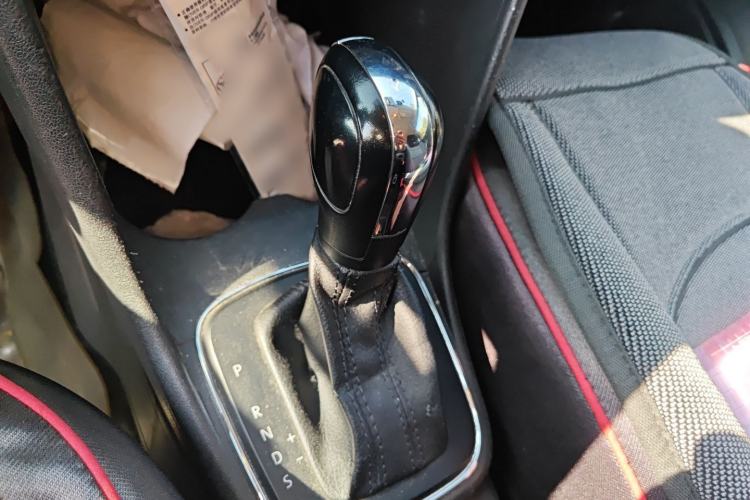 Used Volkswagen Polo 2014 1.6L Automatic Comfort Edition