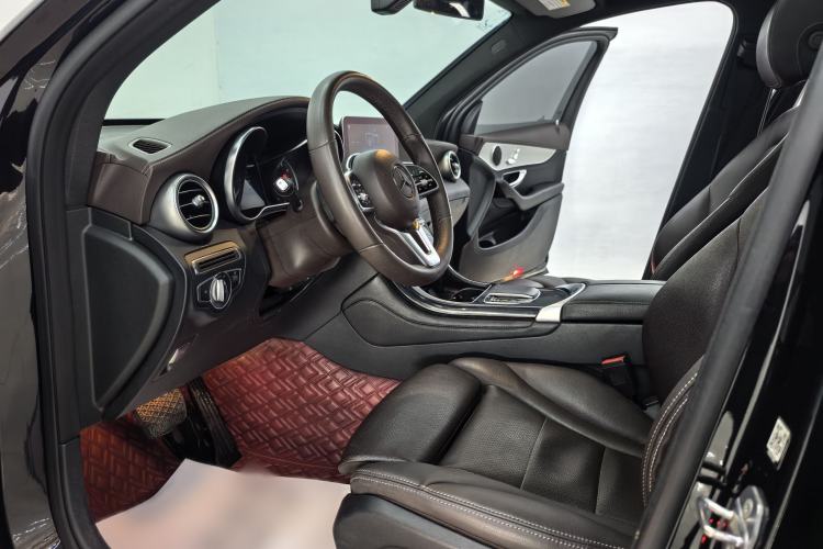 Used Mercedes-Benz GLC 2020 GLC 260 L 4MATIC Dynamic Model