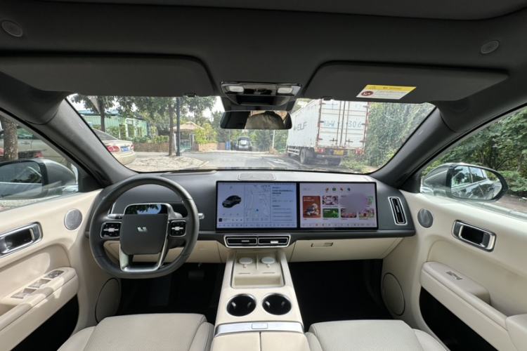 Used Li Auto L7 2024 Pro Model
