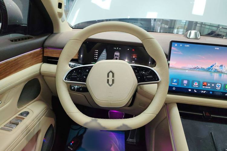 Used Hima AITO M7 2024 1.5T Rear-Drive Plus Version 5 Seats
