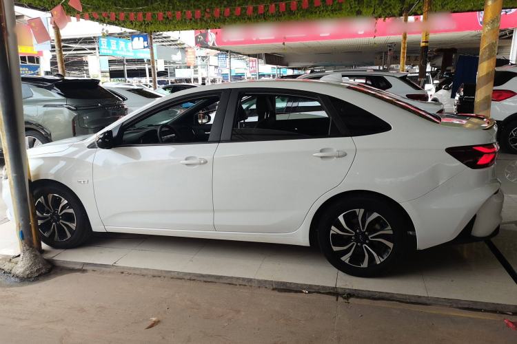 Used Chevrolet Monza 2019 RS 330T Automatic Comfort Edition China VI Standard
