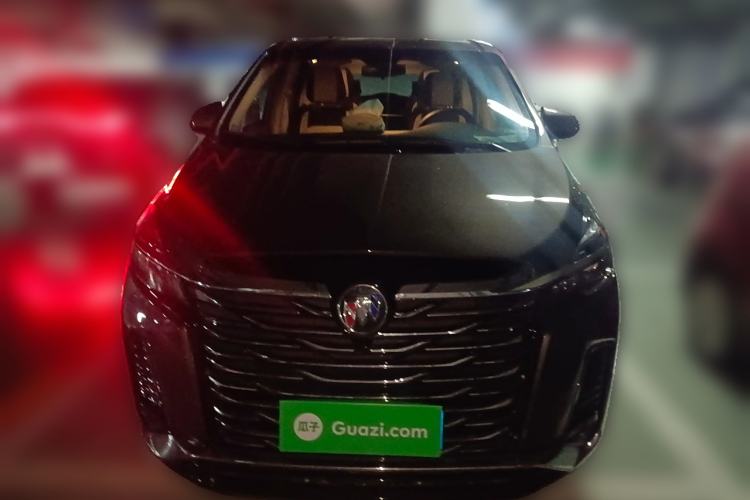 Used Buick GL8 2023 Land Executive Class Comfort Model
