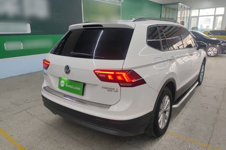 Used Volkswagen Tiguan L 2018 330TSI Automatic Two-Wheel Drive Luxury Edition
