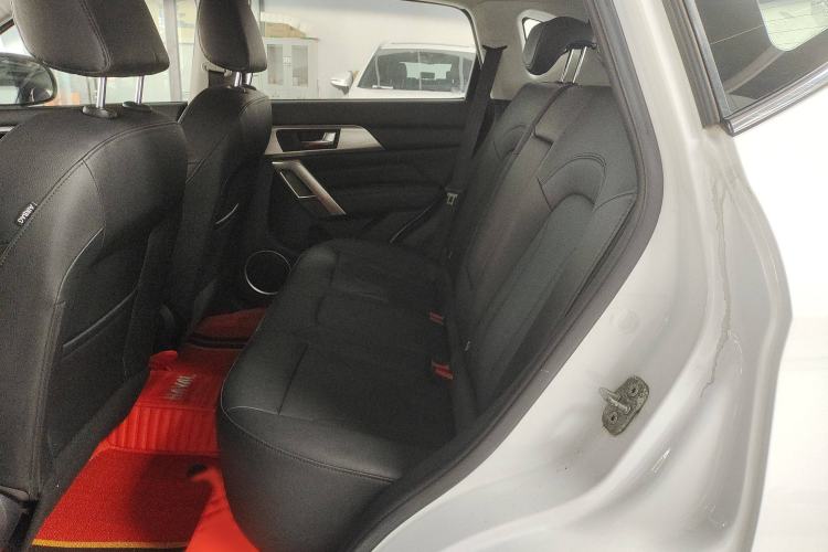 Used Haval H2 2017 Red-Label 1.5T Automatic Two-Wheel Drive Luxury Model
