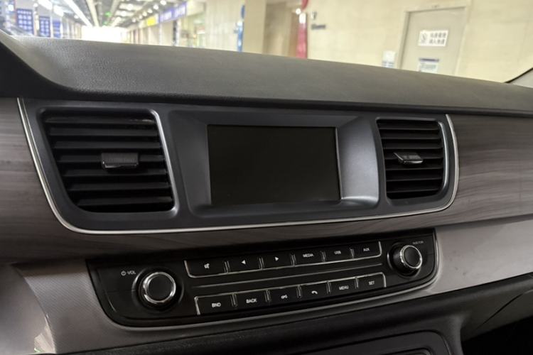 Used SAIC MAXUS G10 2018 PLUS 2.4L Manual Elite Edition