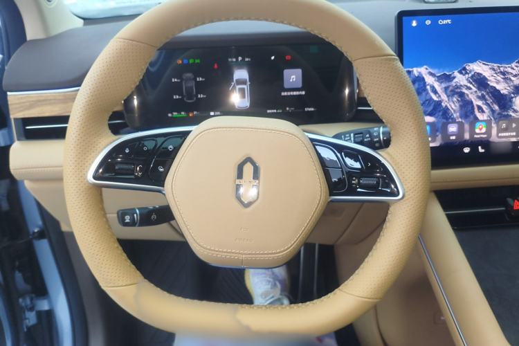 Used Hima AITO M7 2024 1.5T Rear-Drive Plus Version 5 Seats
